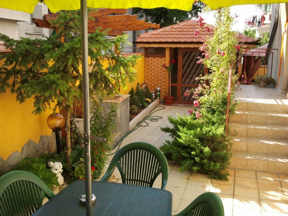 Vila Riviera Černomorec Exterior foto